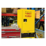 Armoire de rangement pour aérosols inflammables, 12 gal., 1 Porte(s), 23" La x 35" h x 18" p